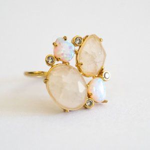 Multi crystal ring